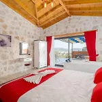 Sirin, Caykoey Villa