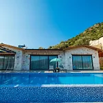 Villa Sirin, Caykoey *