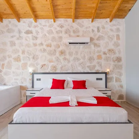 Villa Sirin, Caykoey *