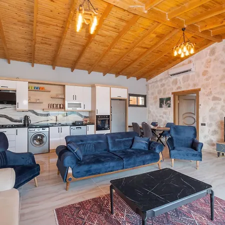 Sirin, Caykoey Villa Kas