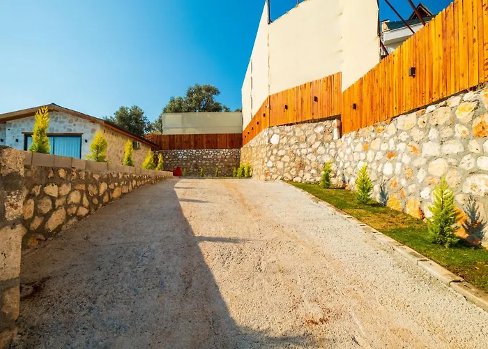 Sirin, Caykoey Villa *