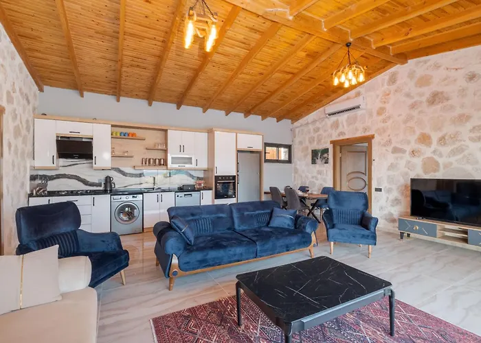 Sirin, Caykoey Villa Kaş